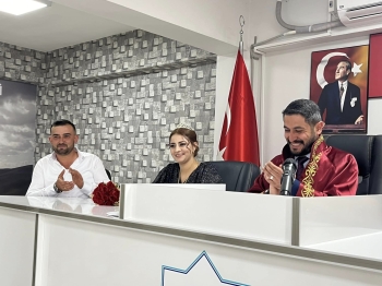 Belediye Başkanımız Ahmet Koyuncu Gün İçerisinde Nikah Akitlerini Gerçekleştirdi.