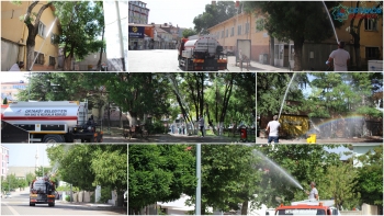 Ortaköy Belediyesi Park ve Bahçeler Müdürlüğü ekiplerimizce ilçemizde bulunan parklarda yıkama ve ağaçların ilaçlanma çalışmaları devam ediyor.